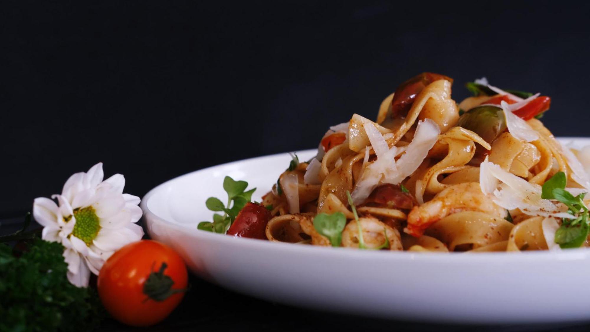 The Bloom Classic - Hotel And Bistro Hanoi Exteriör bild